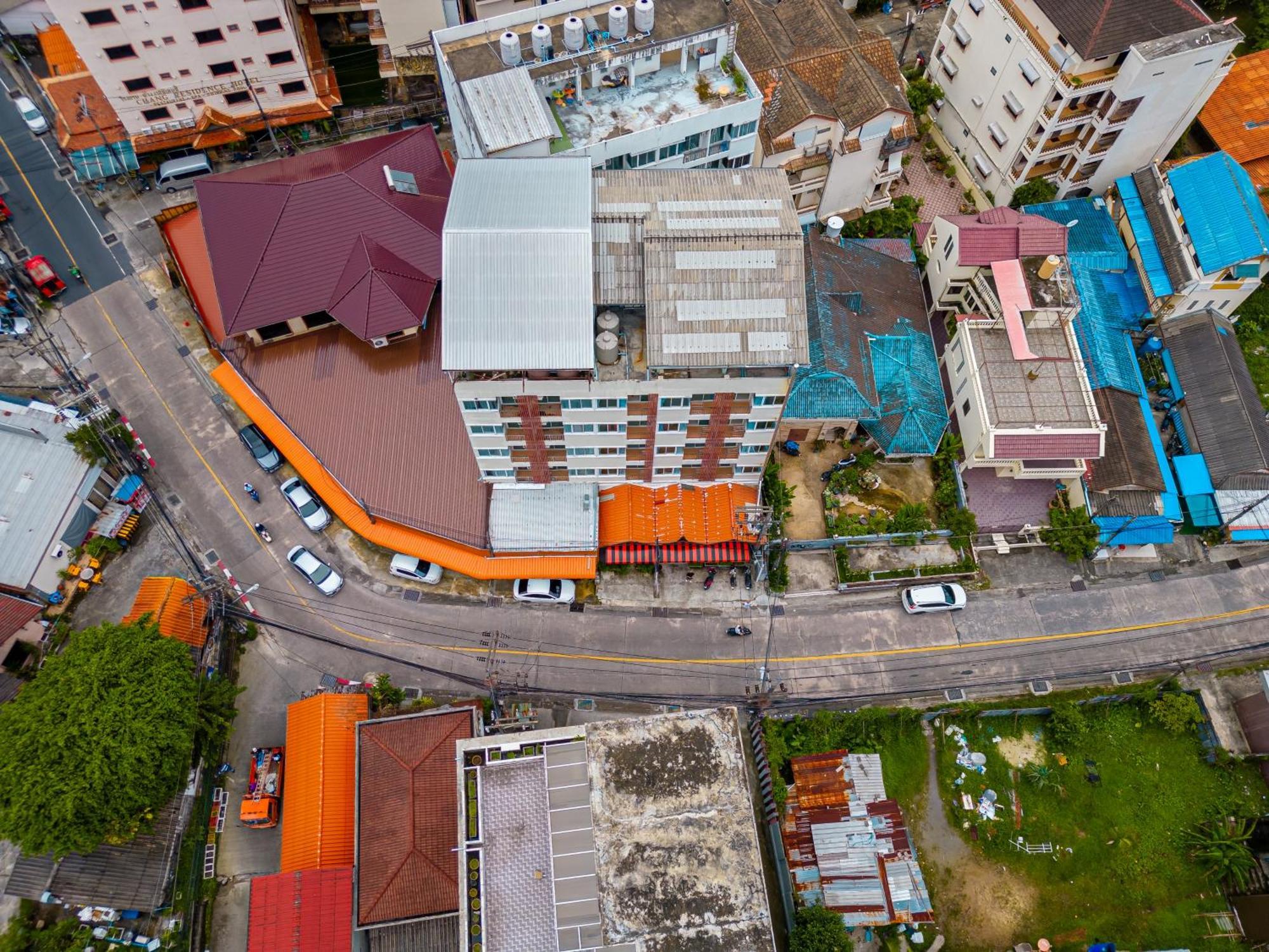 Nice To Meat You Rooms Patong Exterior photo