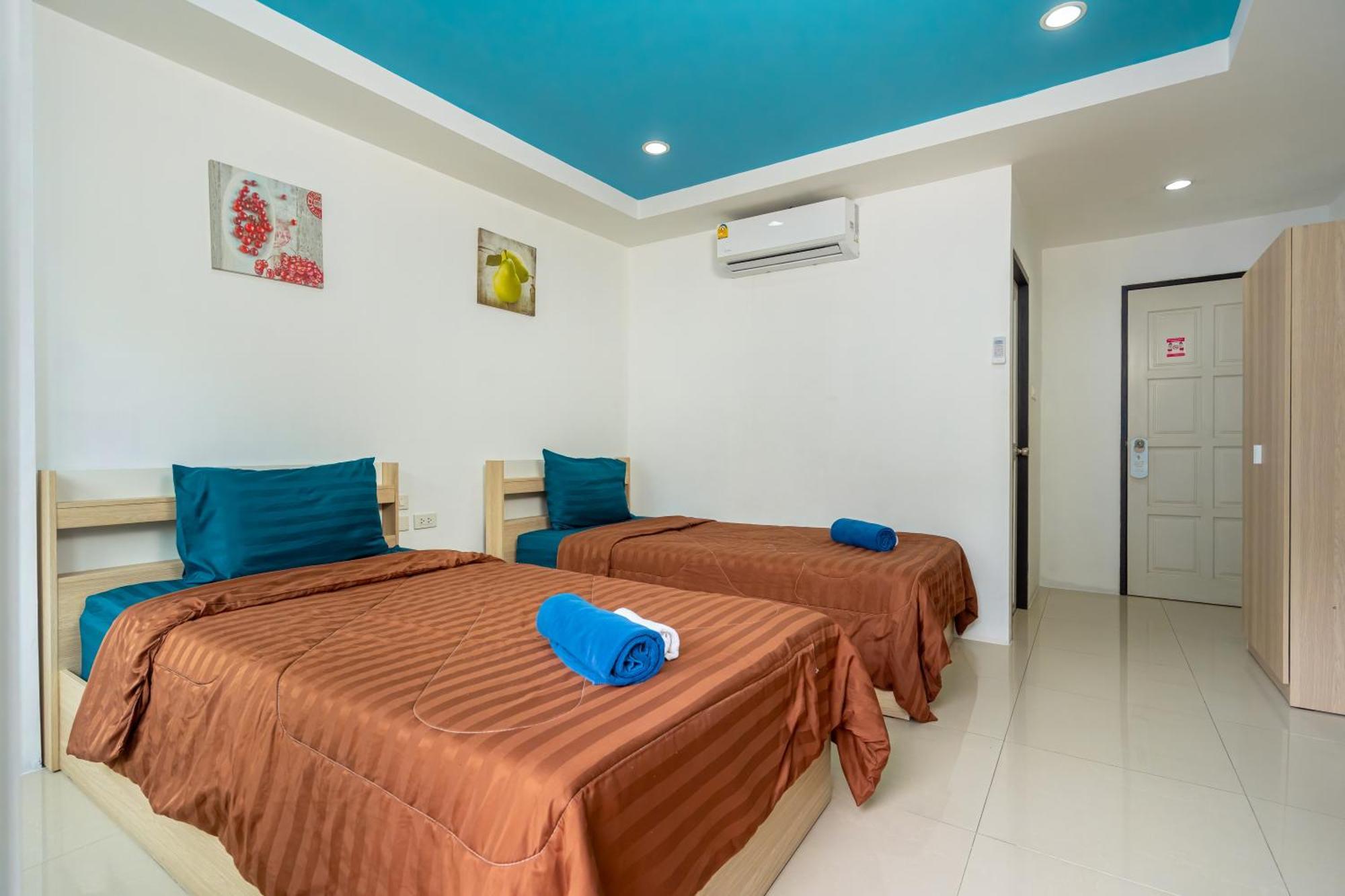 Nice To Meat You Rooms Patong Exterior photo